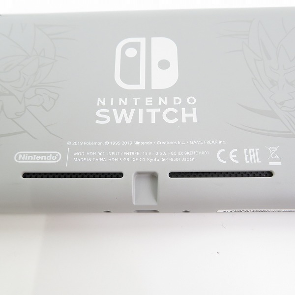 実際に弊社で買取させて頂いたNintendo switch lite/ニンテンドースイッチライト ザシアン・ザマゼンタ ポケモン ソード・シールド モデル 本体のみ HDH-001の画像 6枚目