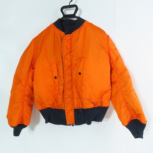 実際に弊社で買取させて頂いたAlpha Industries/アルファ インダストリー リバーシブル フライトジャケット MA-1 MIL-J-82790J/Sの画像 2枚目