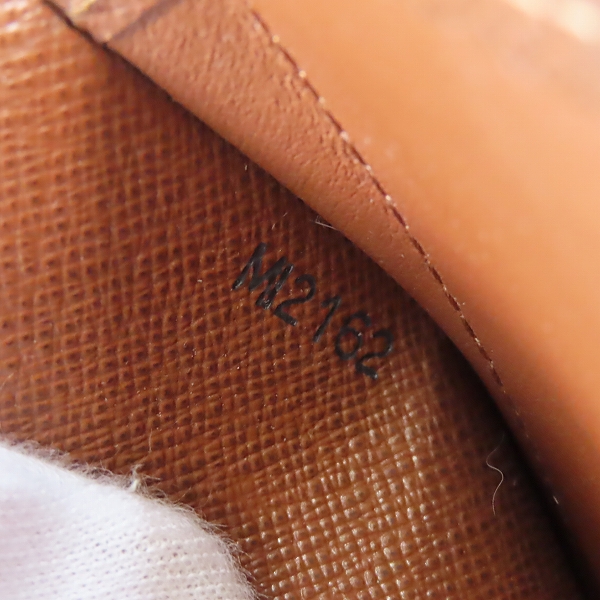 実際に弊社で買取させて頂いたLOUIS VUITTON/ルイヴィトン モノグラム ポルトフォイユ ヴィエノワ 折り財布 がま口小銭 M61674の画像 6枚目