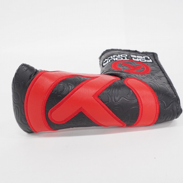 実際に弊社で買取させて頂いたScotty Cameron/スコッティキャメロン Hot Head Harry FOR TOUR USE ONLY サークルT パター用 ヘッドカバーの画像 2枚目