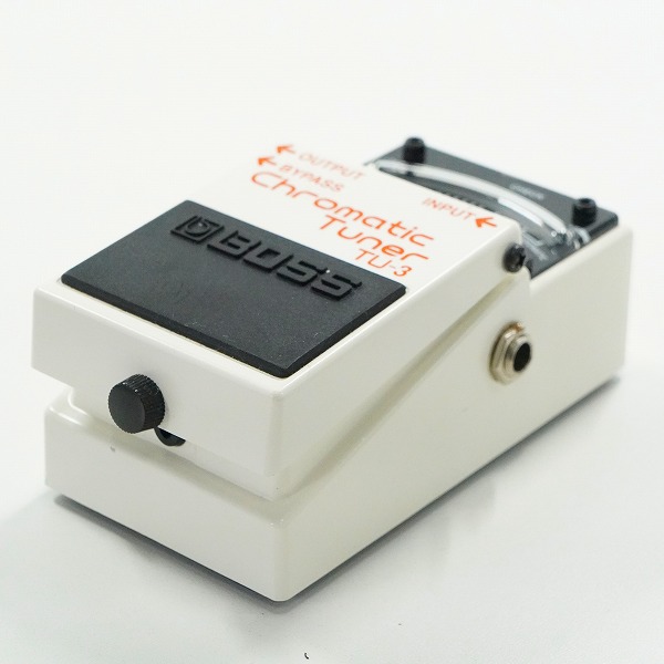 実際に弊社で買取させて頂いたBOSS/ボス TU-3 Chromatic Tuner ギター/ベース用 チューナー 動作確認済みの画像 4枚目