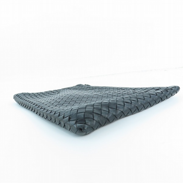 実際に弊社で買取させて頂いたBOTTEGA VENETA/ボッテガヴェネタ イントレチャート レザークラッチバッグ の画像 2枚目