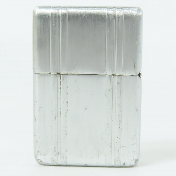 実際に弊社で買取させて頂いたZIPPO/ジッポー ZERO HALLIBURTON ゼロハリバートン シルバーカラー 2002年製の画像 1枚目