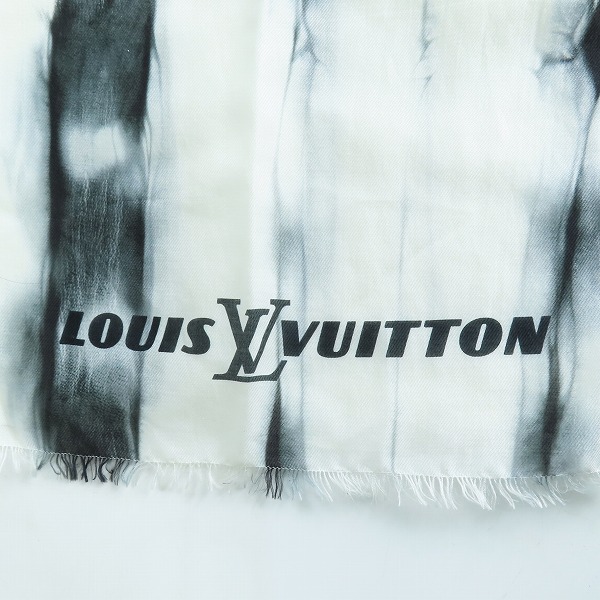 実際に弊社で買取させて頂いた【JPタグ】LOUIS VUITTON/ルイヴィトン シルク混 ストール/マフラー MP2325 の画像 2枚目