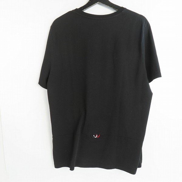 実際に弊社で買取させて頂いた【JPタグ】MONCLER/モンクレール MAGLIA T-SHIRT Uネック 胸ポケット 半袖 Tシャツ ブラック F20918C77710 829H8/Lの画像 1枚目