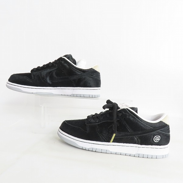 実際に弊社で買取させて頂いた【未使用】NIKE×MEDICOM TOY/ナイキ×メディコムトイ SB DUNK LOW OG QS BE@RBRICK/ダンクロー ベアブリック CZ5127-001/27.5の画像 3枚目