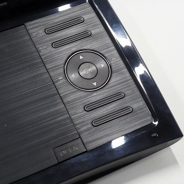 実際に弊社で買取させて頂いたSUNPIN PD969 11インチ ポータブル DVDプレーヤー 動作確認済みの画像 2枚目