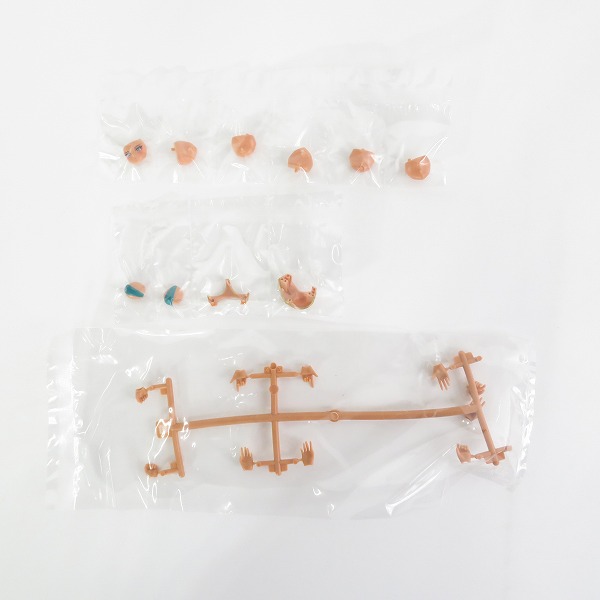 実際に弊社で買取させて頂いた【未組立】ALPHAMAX/アルファマックス 03 ダークアドヴェント アンデッドバレス アイシス STD ver./プラモデルの画像 4枚目