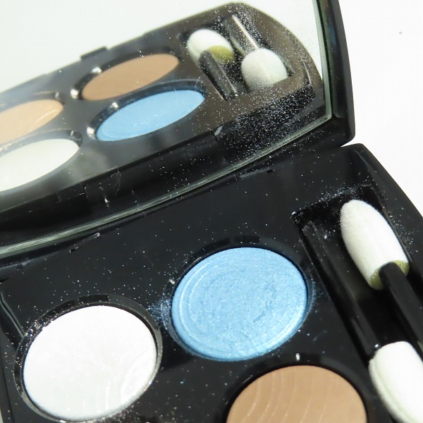 実際に弊社で買取させて頂いたCHANEL/シャネル レキャトルオンブル 78 リヴァージュ アイシャドウ 2gの画像 7枚目