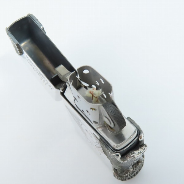 実際に弊社で買取させて頂いたZIPPO/ジッポー HARLEY-DAVIDSON ハーレーダビッドソン LIVE TO RIDE サイドメタル 1993年製の画像 4枚目