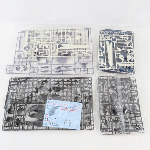 実際に弊社で買取させて頂いた【未組立】BANDAI/バンダイ MG 1/100 ZGMF-X09A ジャスティスガンダム(リアルタイプカラー Ver.) の画像 2枚目