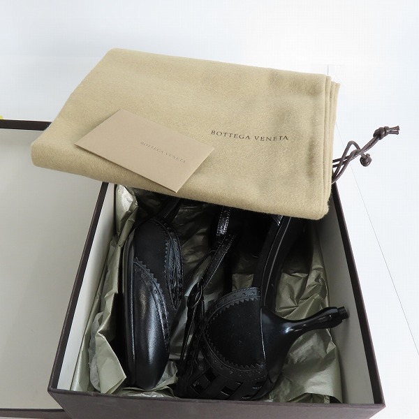 実際に弊社で買取させて頂いたBOTTEGA VENETA/ボッテガヴェネタ 異素材切替 パンプス スエード×レザー 36の画像 8枚目