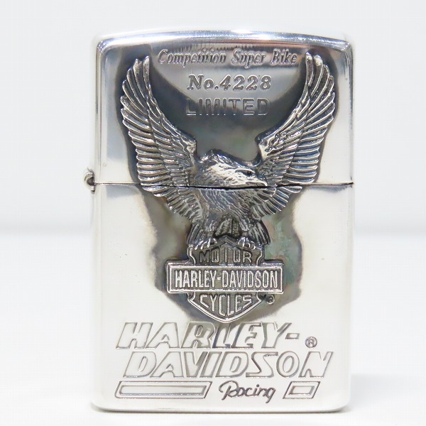 実際に弊社で買取させて頂いたZIPPO/ジッポー Harley-Davidson/ハーレーダビッドソン スタンド付き 1995年製の画像 1枚目