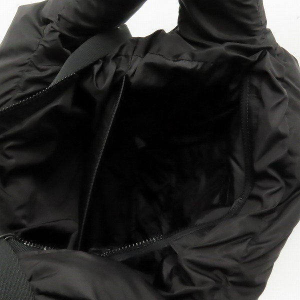 実際に弊社で買取させて頂いた【JPタグ】MONCLER/モンクレール Legere Tote XL トートバッグ Black/ブラックの画像 3枚目