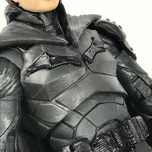 実際に弊社で買取させて頂いた【難あり】McFARLANE TOYS/マクファーレントイズ DC Multiverse/DCマルチバース BATMAN UNMASKED/バットマン（マスクなし）の画像 7枚目