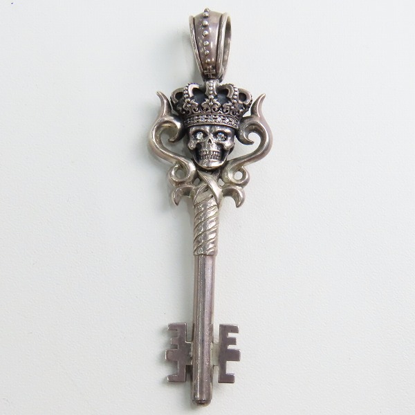 実際に弊社で買取させて頂いたJustin Davis×MagicalDesign/ジャスティンデイビス×マジカルデザイン スカルキーペンダントの画像 2枚目