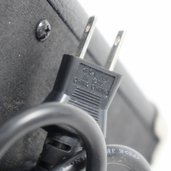 実際に弊社で買取させて頂いたFender/フェンダー PR357 FRONTMAN 10G ギター コンボアンプ 動作確認済みの画像 7枚目