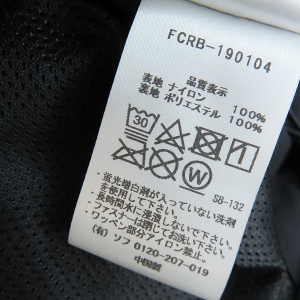 実際に弊社で買取させて頂いたA BATHING APE×F.C.R.B./アベイシングエイプ×F.C.レアルブリストル カモフラ ジャケット FCRB-190104/XLの画像 3枚目