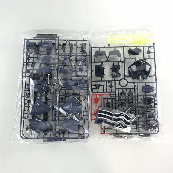 実際に弊社で買取させて頂いた【未組立】BANDAI/バンダイ 機動戦士ガンダムUC/ユニコーン 1/144 AMX-009 ドライセン ユニコーン Ver. HGの画像 1枚目