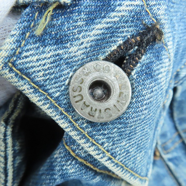 実際に弊社で買取させて頂いたLevi’s /リーバイス ファースト 復刻 デニムジャケット/71506/40 の画像 5枚目