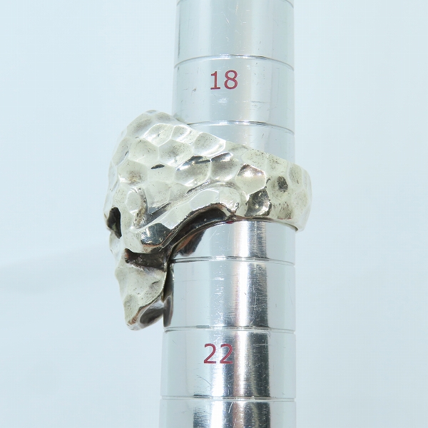 実際に弊社で買取させて頂いたTHIRTEEN DESIGNS/サーティーンデザインズ スカル リング 19.5-20.5号の画像 6枚目