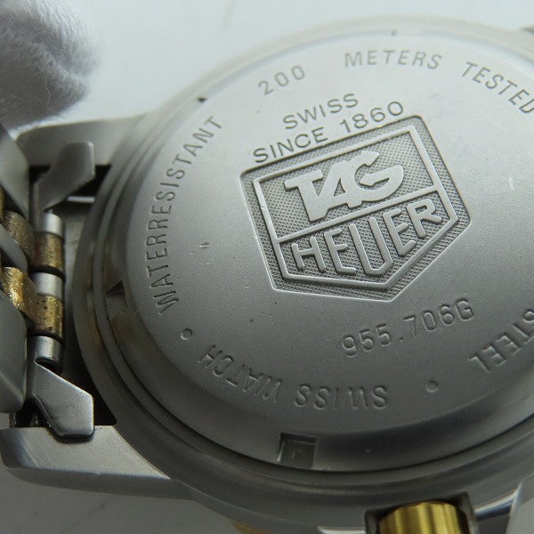 実際に弊社で買取させて頂いたTAG HEUER/タグホイヤー タグホイヤー プロフェッショナル200 腕時計 955.706G【動作未確認】の画像 5枚目