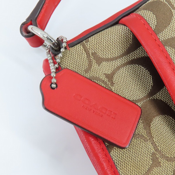 実際に弊社で買取させて頂いたCOACH/コーチ シグネチャー ショルダーバッグの画像 7枚目