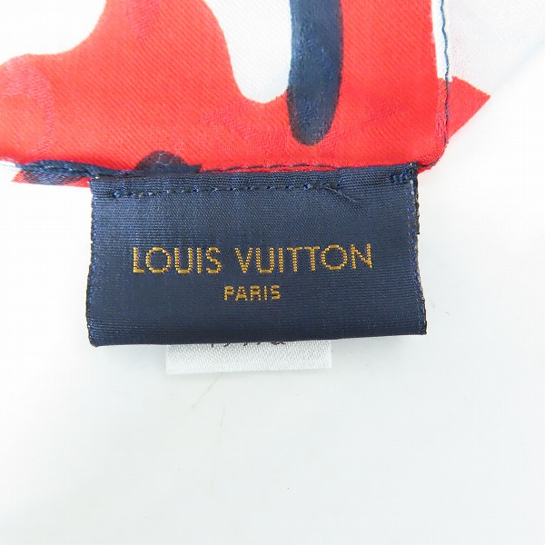 実際に弊社で買取させて頂いた【JPタグ】LOUIS VUITTON/ルイヴィトン シルク混 迷彩/カモフラ 大判 ストール/マフラーM71620の画像 2枚目