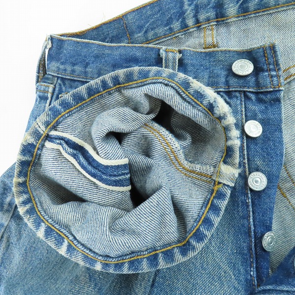 実際に弊社で買取させて頂いたLevis/リーバイス 501 ヴィンテージ 66後期 刻印6 スモールe ボタンフライ デニムパンツ の画像 2枚目