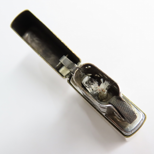 実際に弊社で買取させて頂いたZIPPO/ジッポー ヴィンテージ  COMMEMORATIVE 1932-1982 ダイアゴナルライン MIDWEST/1982年製の画像 4枚目