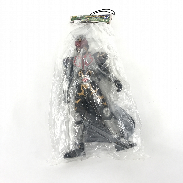 実際に弊社で買取させて頂いた【未開封】バンプレスト 仮面ライダー 剣 ビッグサイズソフビフィギュア ブレイド/カリス/レンゲル 4点セットの画像 4枚目