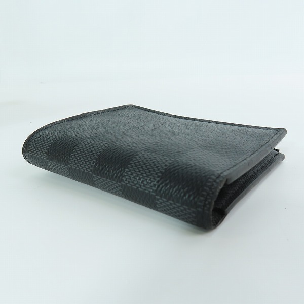 実際に弊社で買取させて頂いた【イニシャル入り】LOUIS VUITTON/ルイヴィトン ダミエ グラフィット ポルトフォイユ スマート 二つ折り財布 N64021の画像 2枚目