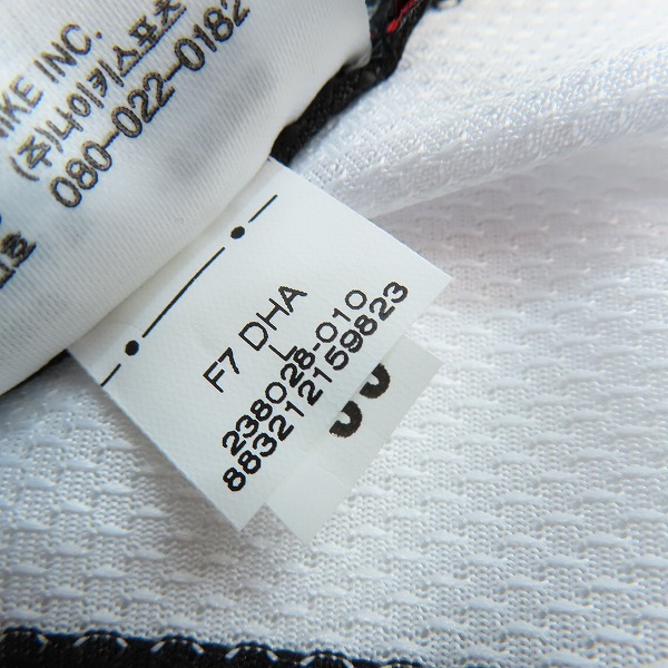 実際に弊社で買取させて頂いたNIKE/ナイキ 07/08 ユベントス ホーム 半袖 ユニフォーム /238028-010/Lの画像 5枚目