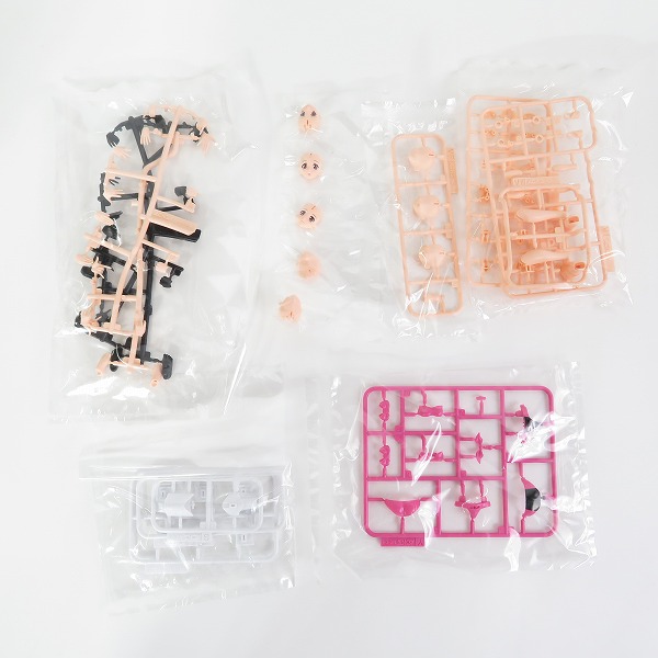 実際に弊社で買取させて頂いた【未組立】アオシマ ヴァリアブルファイターガールズ マクロスF VF-25F メサイア・ランカ・リー マクロス40thアニバーサリーの画像 5枚目