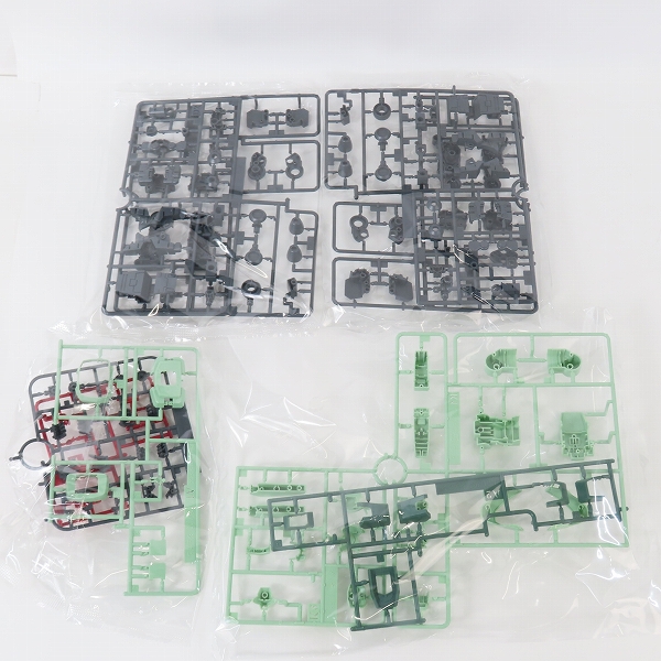 実際に弊社で買取させて頂いた【未組立】BANDAI/バンダイ MG 1/100 機動戦士ガンダムUC RGM-89S スタークジェガンの画像 1枚目