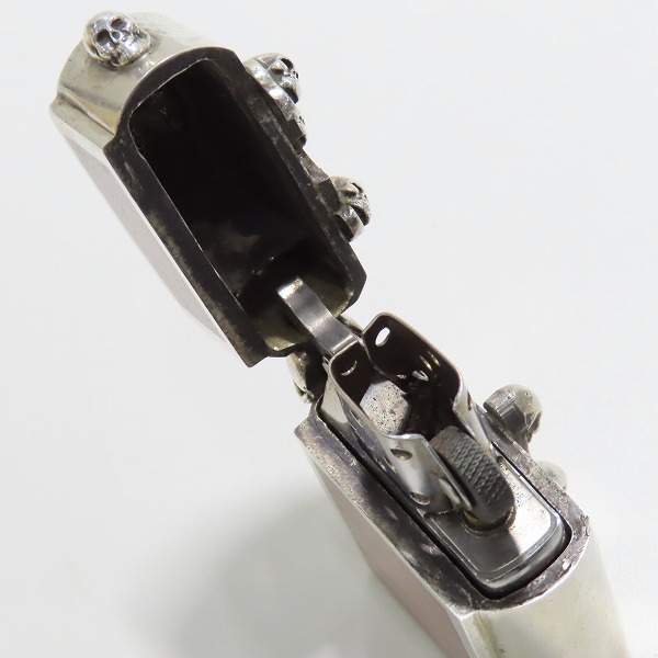 実際に弊社で買取させて頂いたSTANLEY GUESS/スタンリーゲス スカルヒンジ/スモールスカル/ガンズクロス ウッド インレイ ジッポライターケースの画像 5枚目