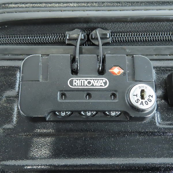 実際に弊社で買取させて頂いたRIMOWA/リモワ 2輪 35L キャリーケース/スーツケース/機内持ち込みサイズ 32L/85.152の画像 5枚目
