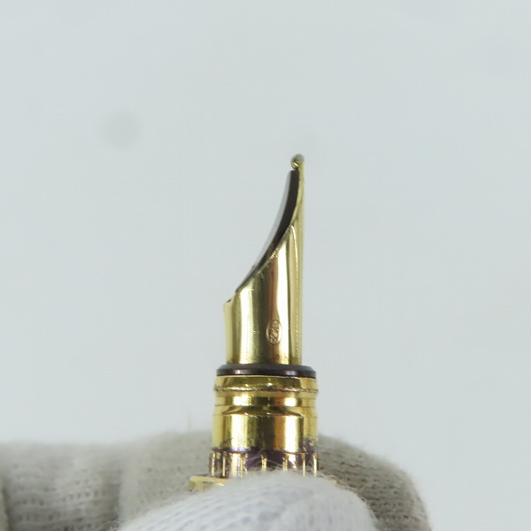 実際に弊社で買取させて頂いたS.T.Dupont/デュポン 万年筆 ペン先18K-750Mの画像 9枚目