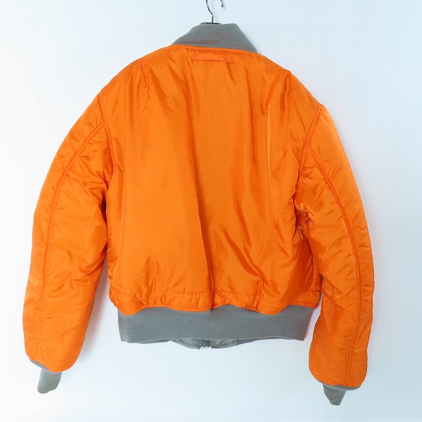 実際に弊社で買取させて頂いたAlpha Industries/アルファ インダストリー フライトジャケット MA-1 リバーシブル MIL-J-82790J グレー/オレンジ/Lの画像 3枚目