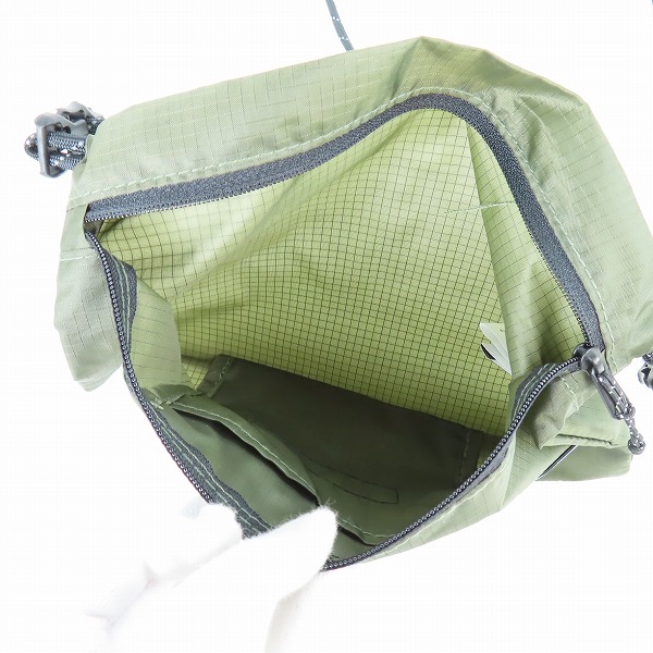 実際に弊社で買取させて頂いたF.C.Real Bristol/F.C.レアルブリストル  ナイロン サコッシュ FCRB-200089の画像 3枚目