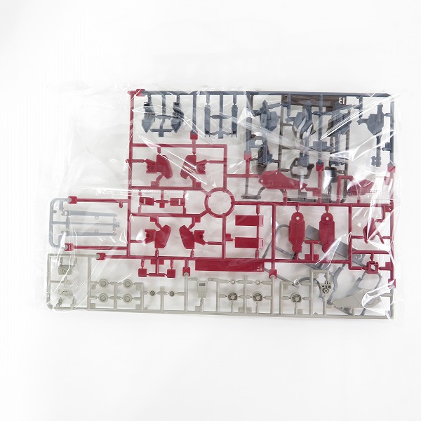 実際に弊社で買取させて頂いた【未組立】BANDAI/バンダイ HG 1/144 機動戦士ガンダム 鉄血のオルフェンズ ウルズハント シュヴァルベカスタム(シクラーゼ機)の画像 2枚目