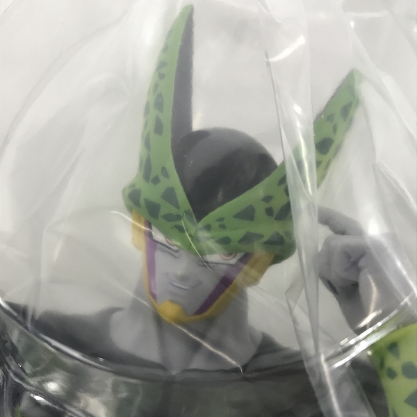 実際に弊社で買取させて頂いた【未開封】BANDAI/バンダイ 一番くじ ドラゴンボール 未来への決闘!! A賞 パーフェクトセル MASTERLISE フィギュアの画像 5枚目