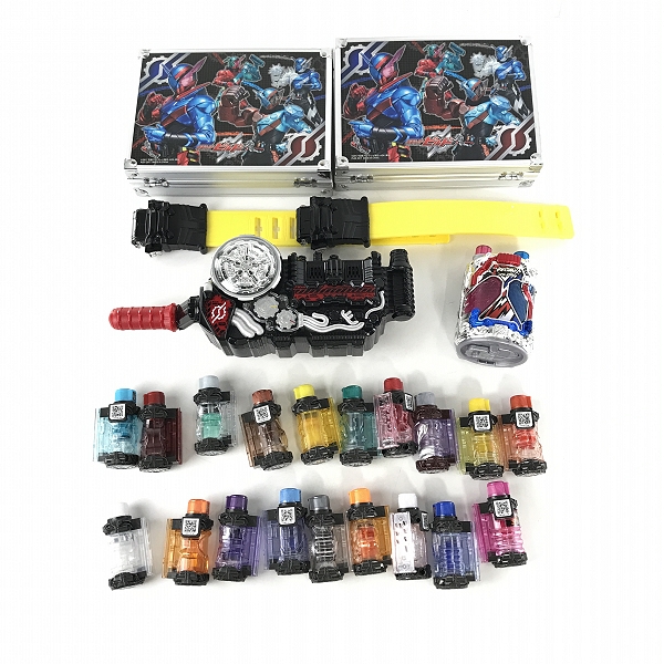 実際に弊社で買取させて頂いた【おまとめ】BANDAI/バンダイ 仮面ライダービルド 変身ベルト DXビルドドライバー ラビットタンクスパークリング フルボトル