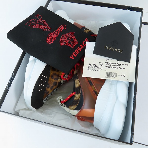 実際に弊社で買取させて頂いたVERSACE/ヴェルサーチ Chain Reaction/チェーンリアクション スニーカー レオパード DSU7071/43の画像 8枚目