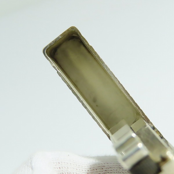 実際に弊社で買取させて頂いたS.T.DuPont/デュポン GATSBY/ギャッツビー シルバー ガスライターの画像 6枚目