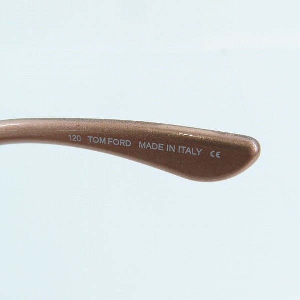 実際に弊社で買取させて頂いたTOM FORD/トムフォード Raquel/ラクエル サングラス TF76 U47の画像 5枚目