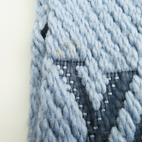 実際に弊社で買取させて頂いたLOUIS VUITTON/ルイヴィトン モノグラム エシャルプ ロゴマニア マフラーの画像 4枚目