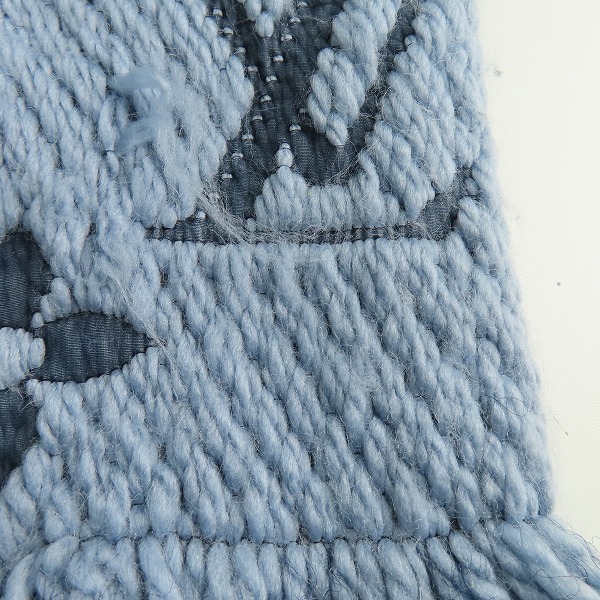 実際に弊社で買取させて頂いたLOUIS VUITTON/ルイヴィトン モノグラム エシャルプ ロゴマニア マフラーの画像 5枚目