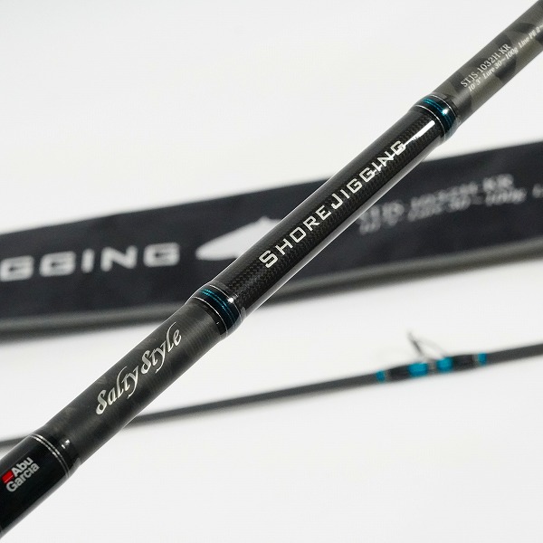 実際に弊社で買取させて頂いたAbuGarcia/アブガルシア STJS-1032H-KR ソルティースタイル ショアジギング 2ピース スピニング ショアジギングロッド 袋付き