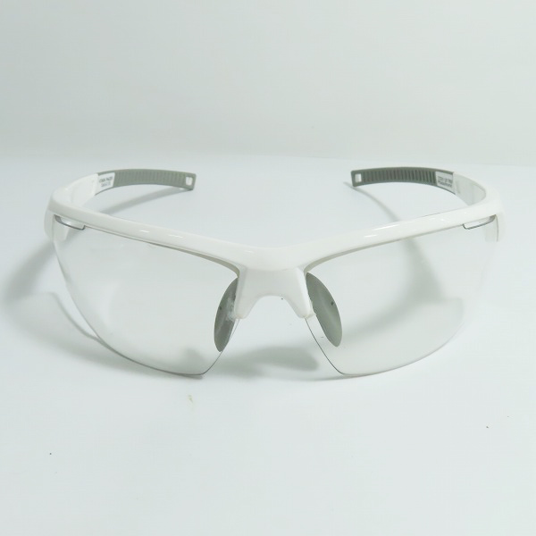 実際に弊社で買取させて頂いたR2/アールツー FILA/フィラ サングラス/アイウェア 2点セットの画像 1枚目